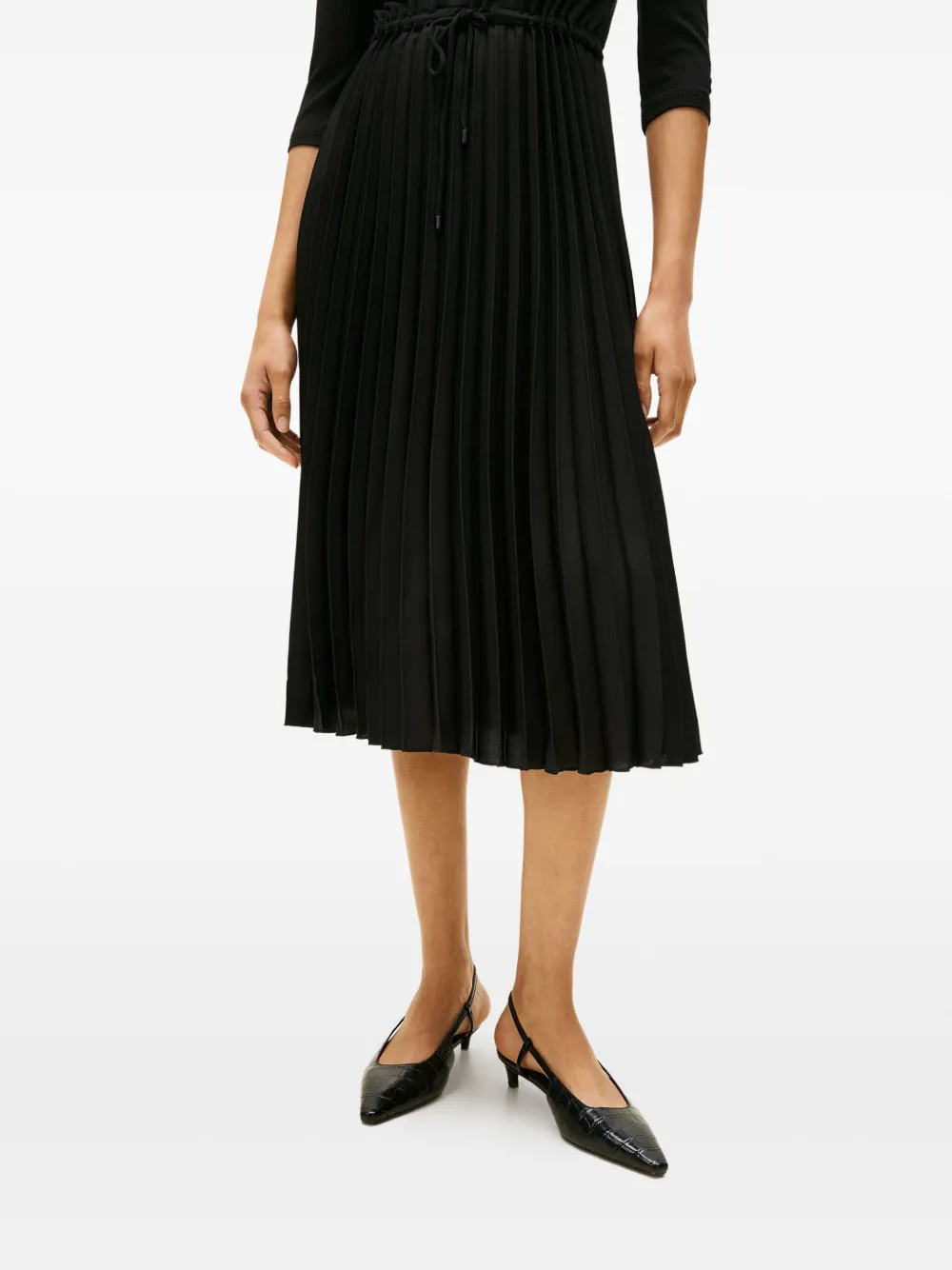 Tommy Hilfiger Ribbed Pleated Midi Dress In Black