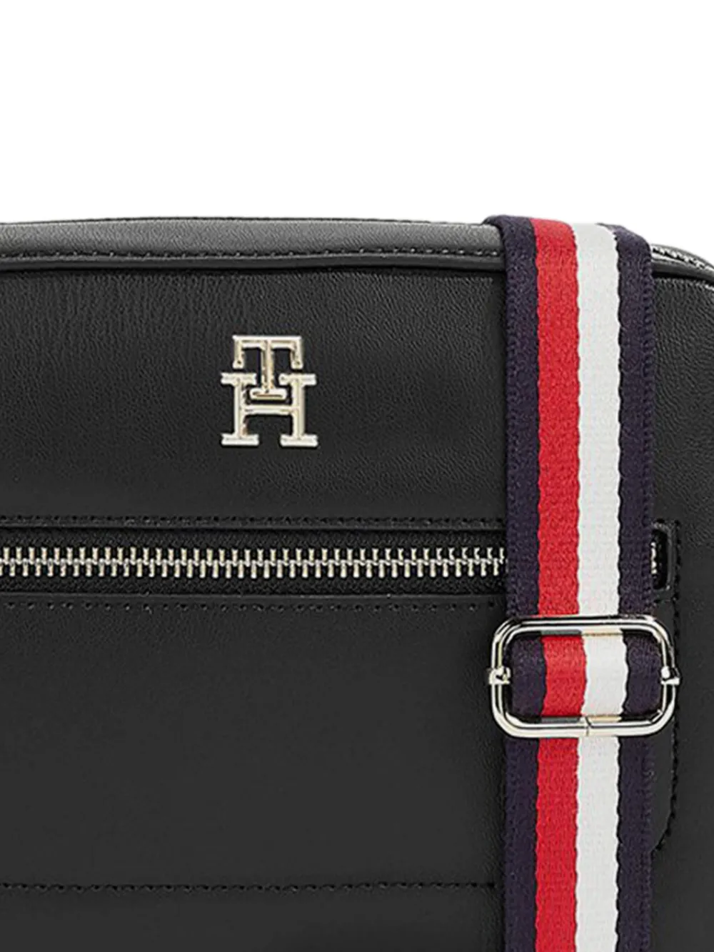 Tommy Hilfiger Logo-plaque Crossbody Bag In Black