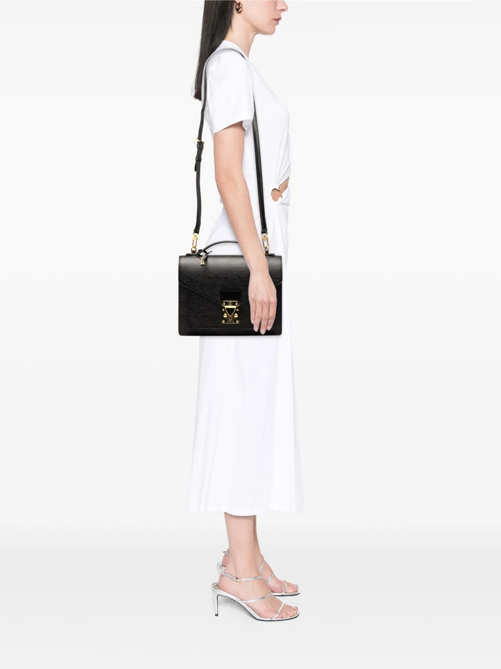 Pre-owned Louis Vuitton 1999 Epi Monceau 28 Satchel In Black