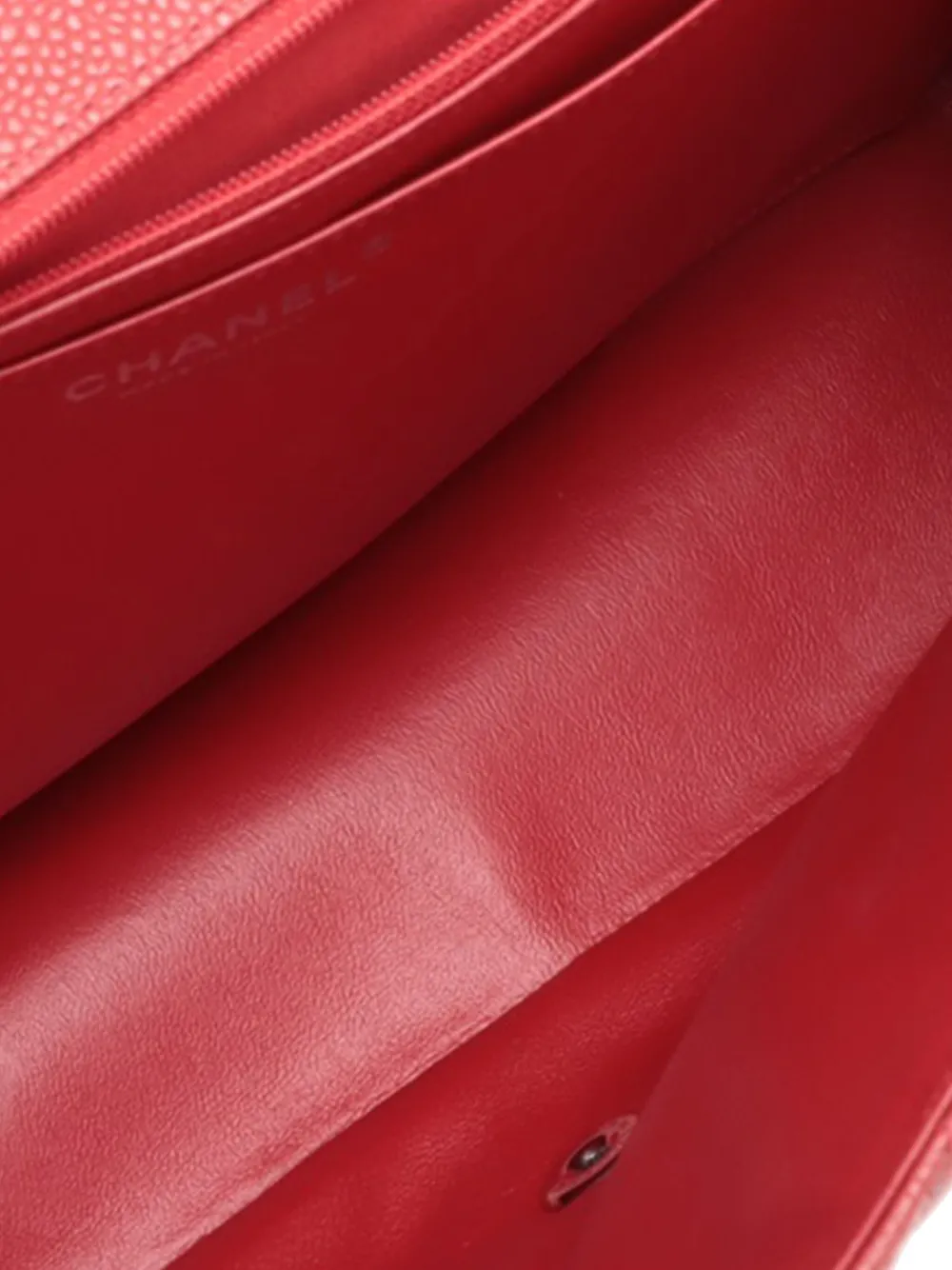Pre-owned Chanel 2009-2010 Maxi Classic Caviar Single Flap Shoulder Bag In Red