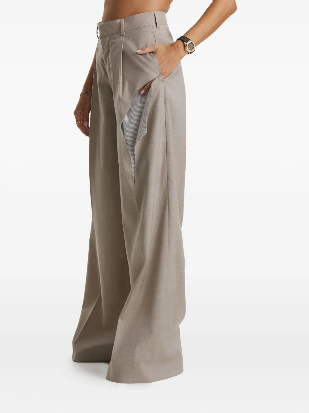 Cuanna Tyra Pleated Trousers In Neutral