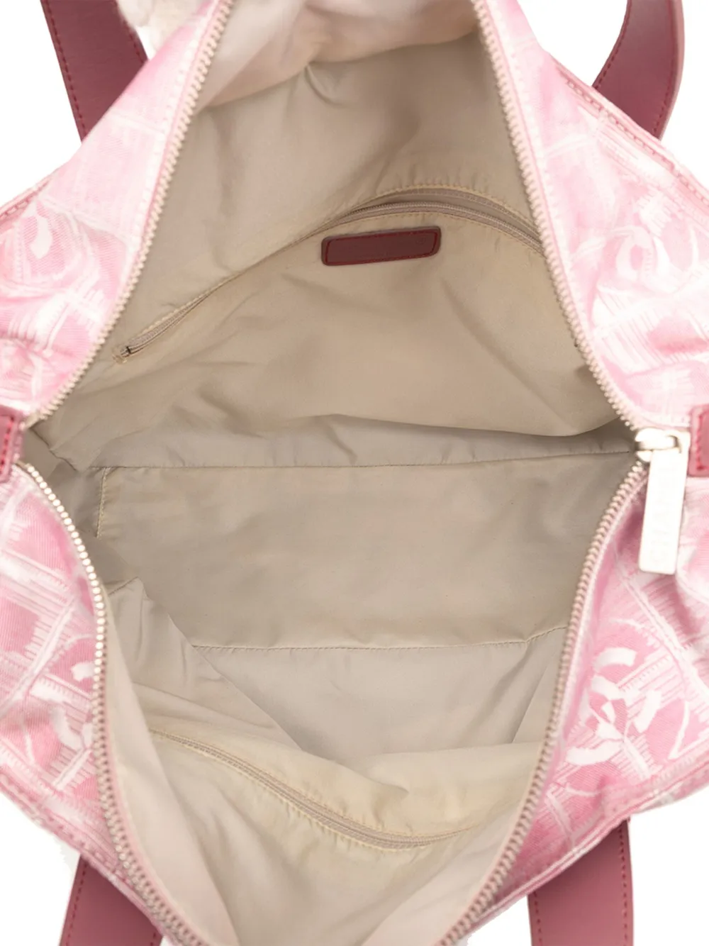 Pre-owned Chanel 2000-2002 New Travel Line Nylon Tote Bag In Pink