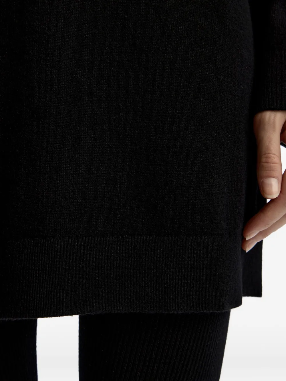 12 STOREEZ Midi-jurk van merinowol Zwart