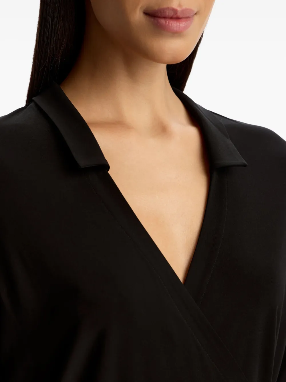 12 STOREEZ Midi-jurk met V-hals Zwart