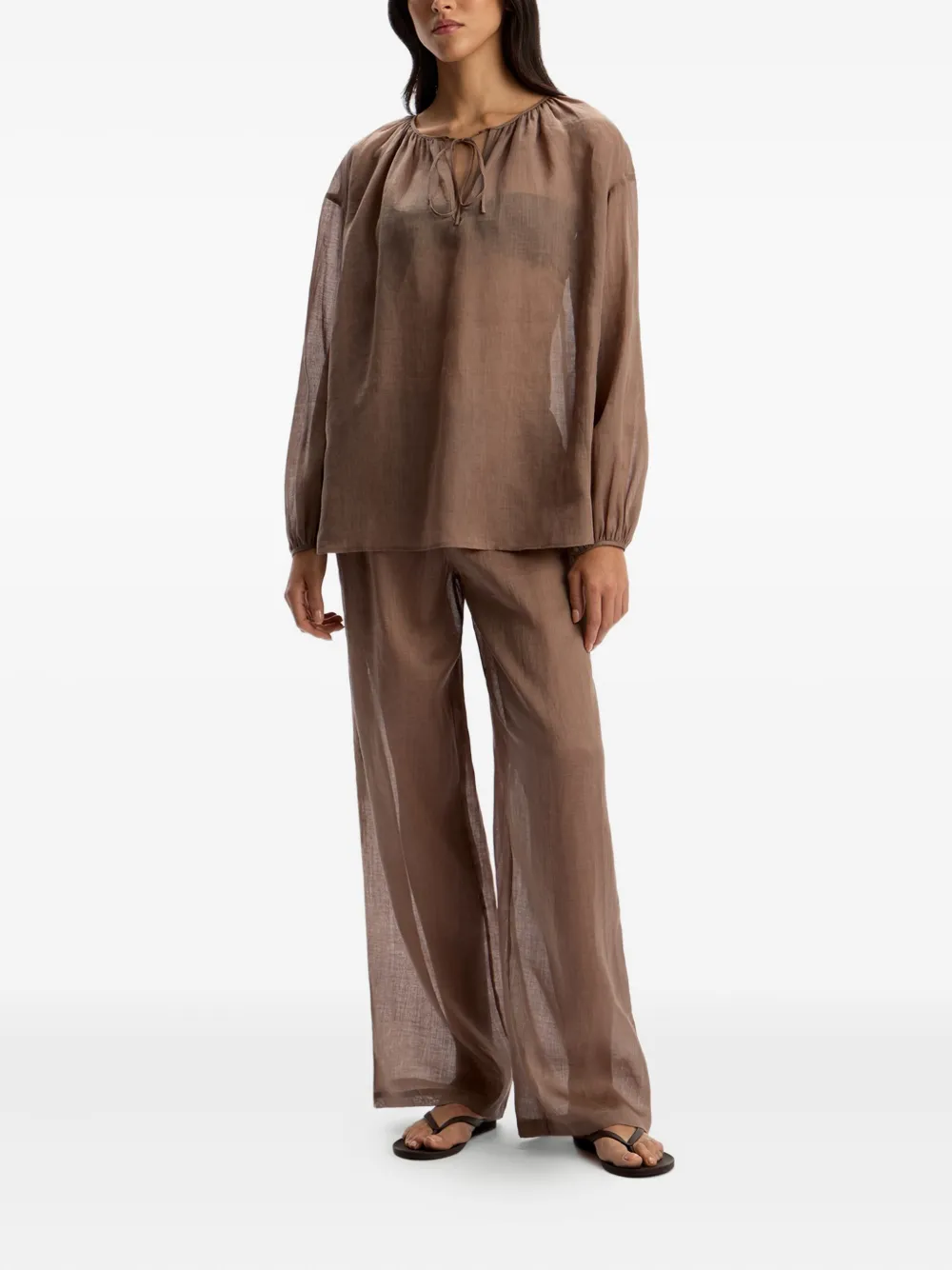 12 STOREEZ Rami blouse - Bruin