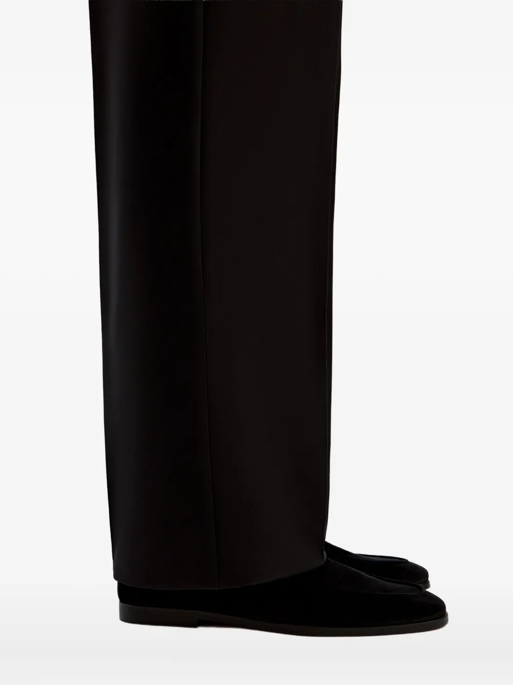 12 Storeez Velvet Loafers In Black