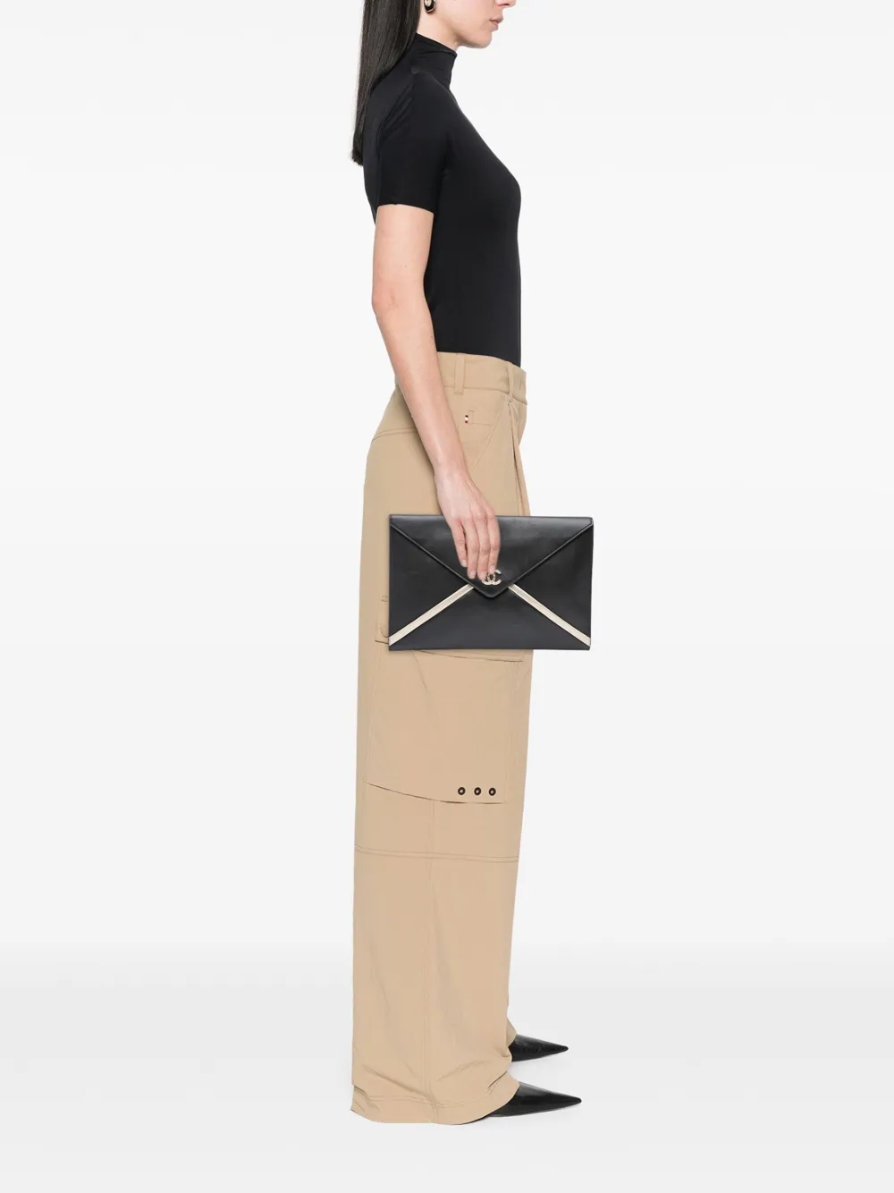 CHANEL Pre-Owned 2016-2017 Lambskin Cocomail Envelope clutch bag | Pre-Owned | Image 2