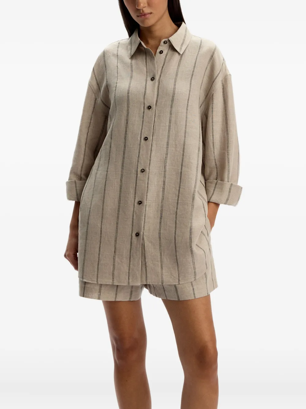 12 STOREEZ Gestreepte shorts met elastische tailleband Beige