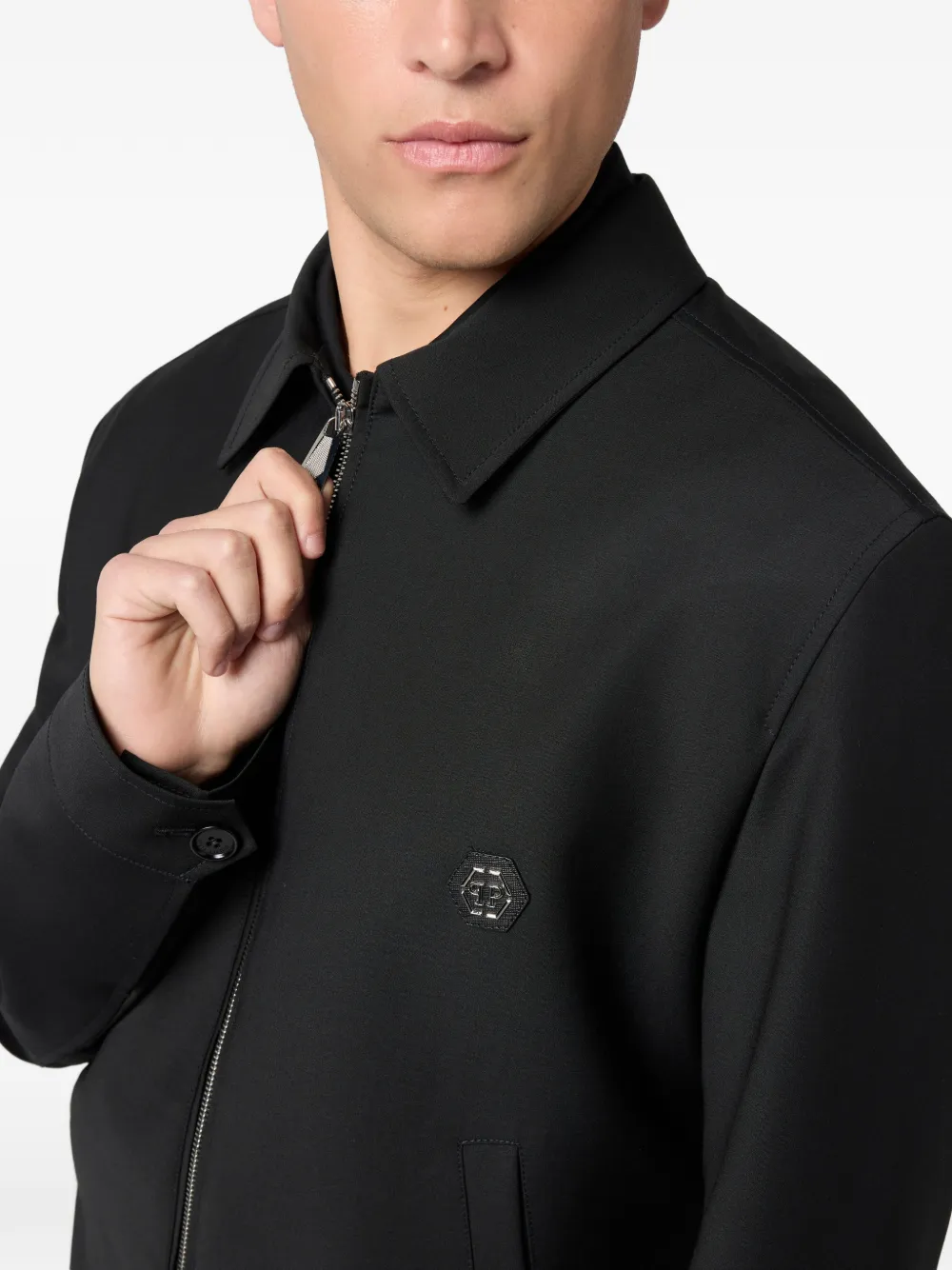 shirt-collar zip jacket