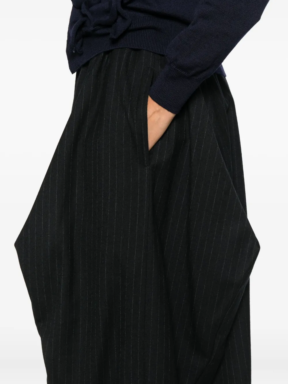 Comme Des Garçons Pinstripe Cropped Trousers In Black