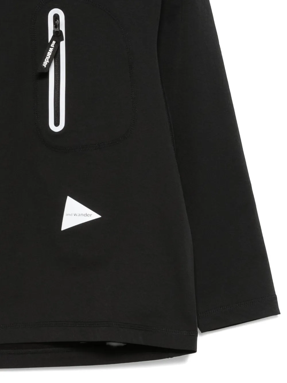 and Wander Hoodie met ritszak Zwart