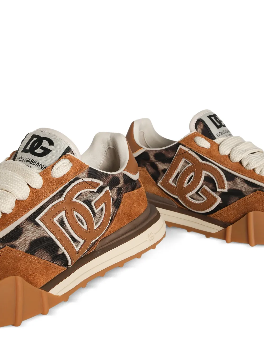 Dolce & Gabbana Sneakers met logo Bruin