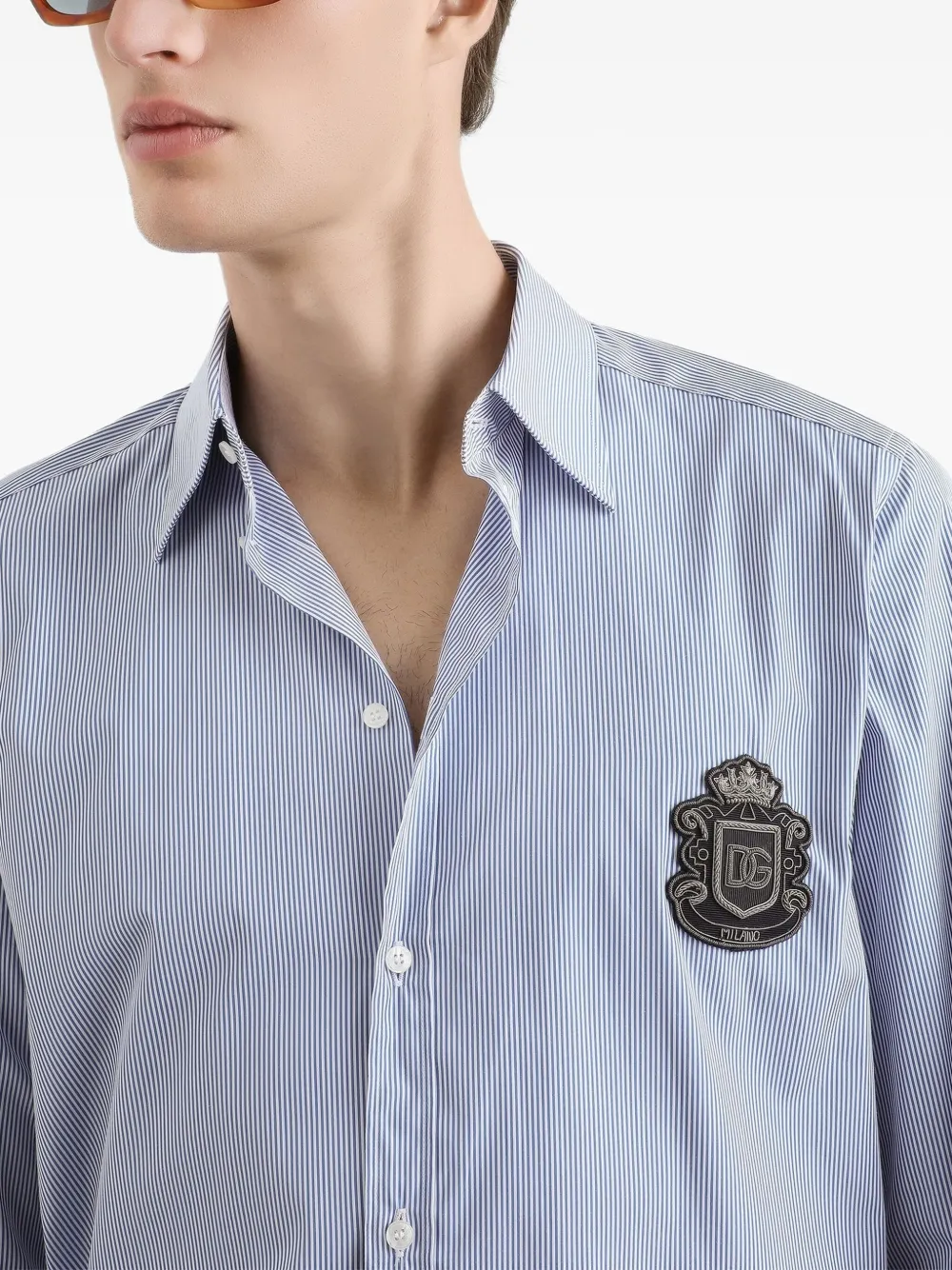 Dolce & Gabbana Gestreept overhemd met wapenschild-applicatie Blauw