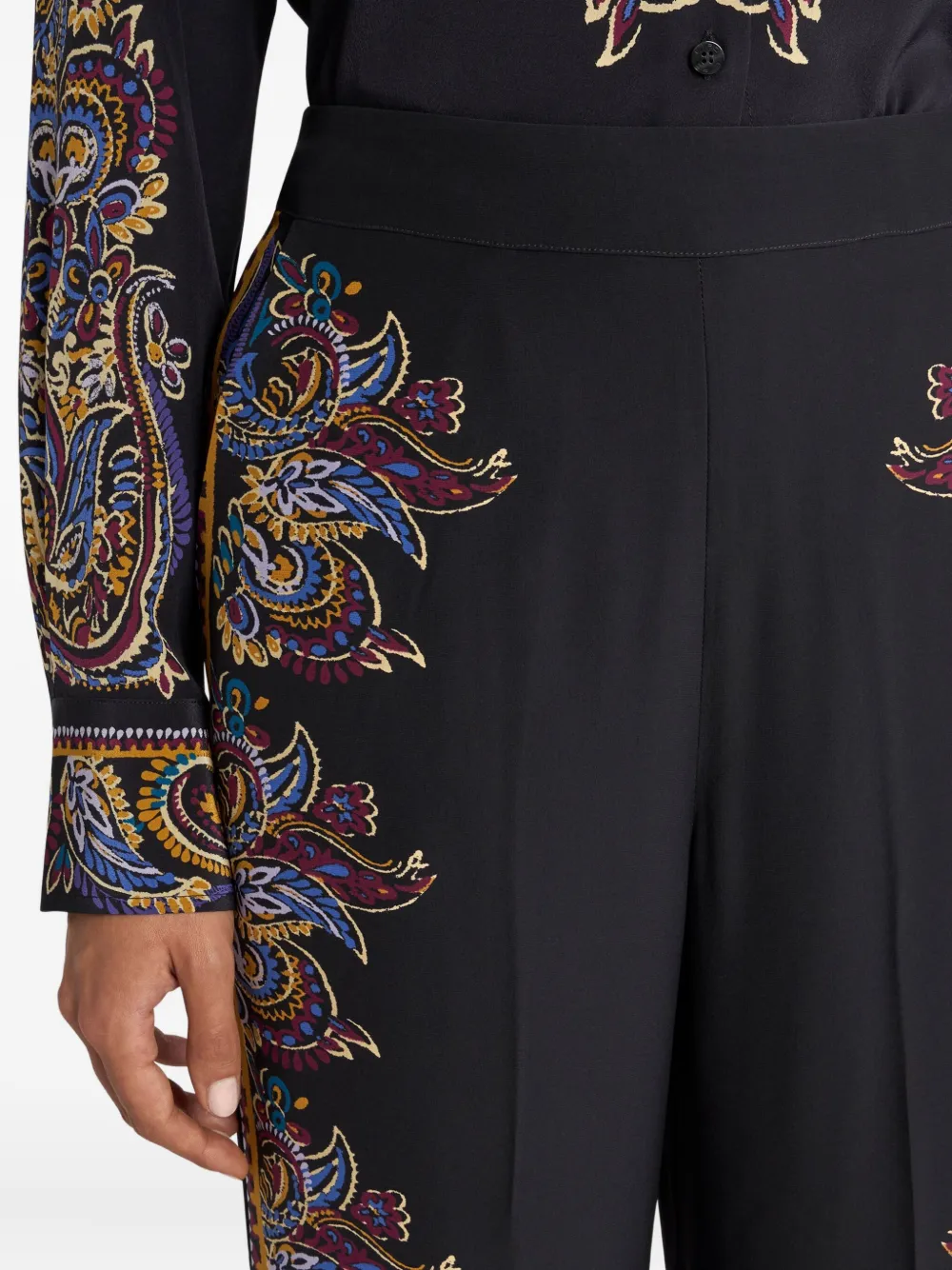 Etro Pressed Crease Paisley Trousers In Black