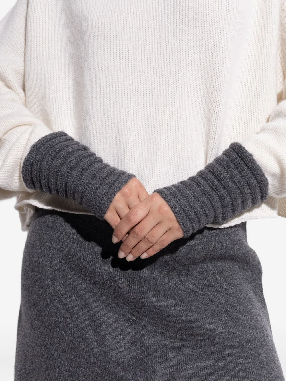 Lisa Yang Geribbelde handschoenen Grijs