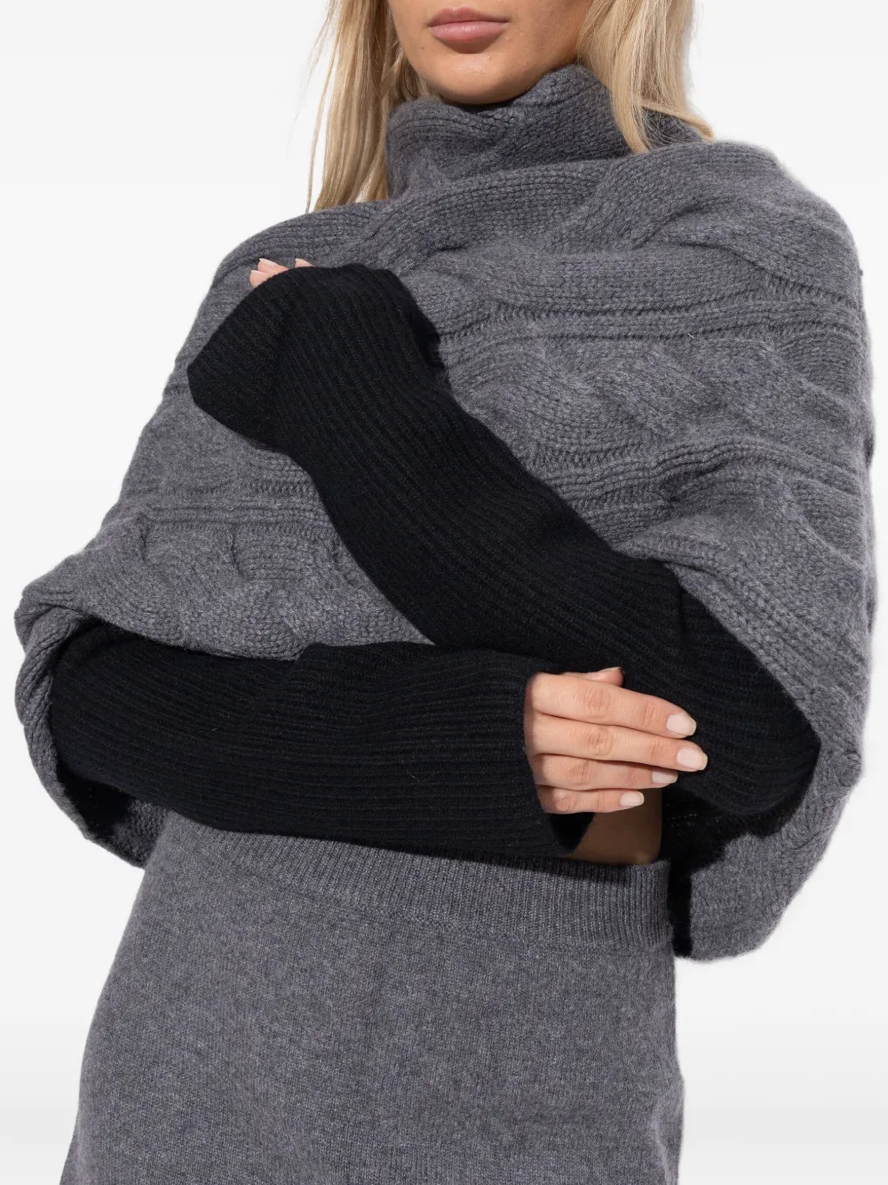 Lisa Yang Ribbed Gloves In Black