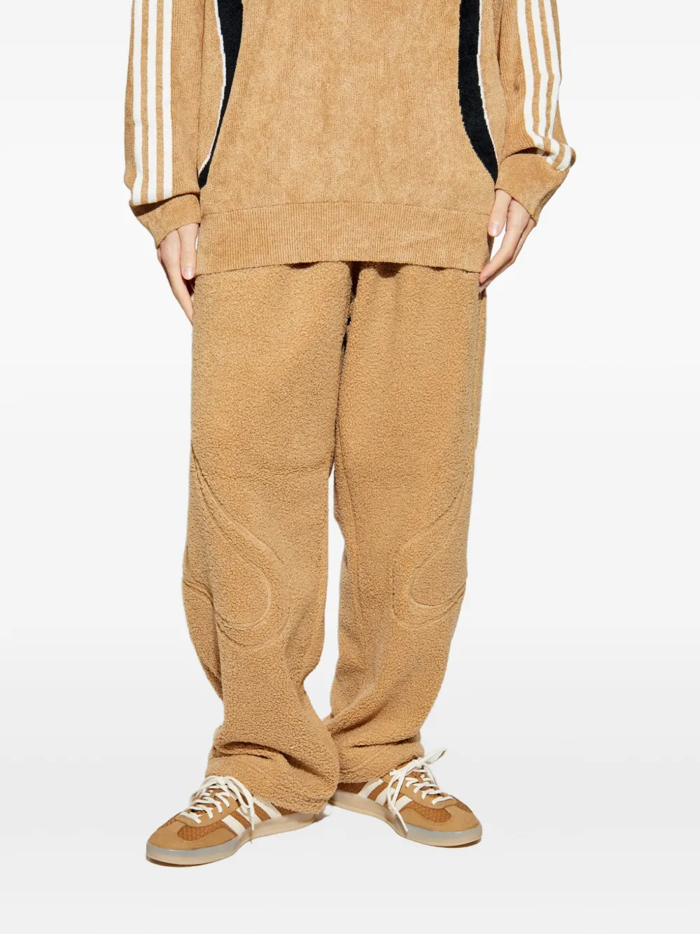 adidas Borg Fleece Teamgeist trainingsbroek Beige