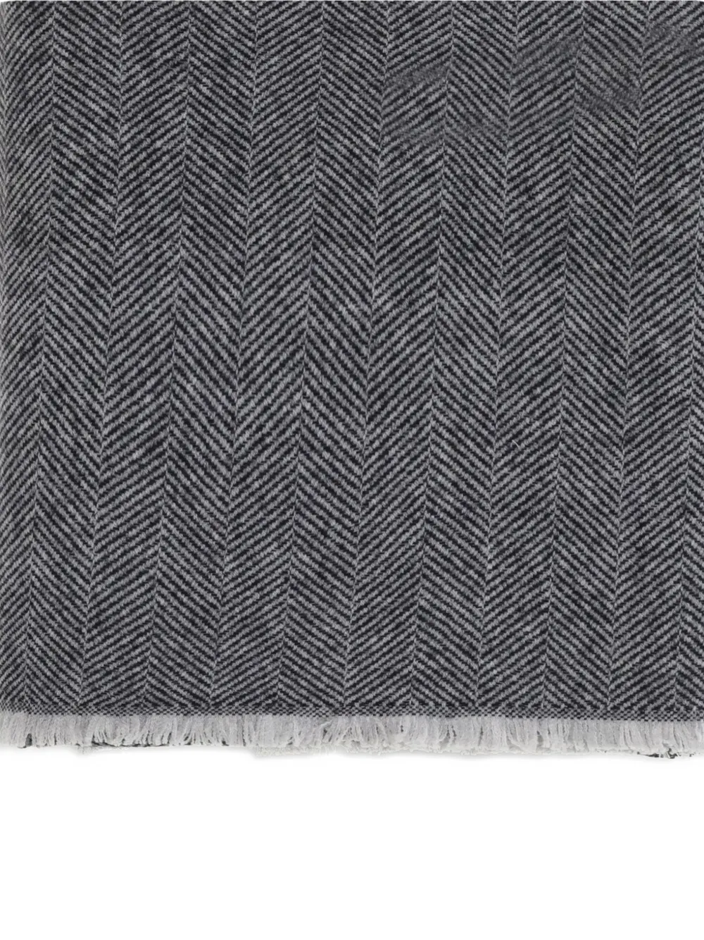 Brunello Cucinelli Herringbone Fringed Scarf In Gray