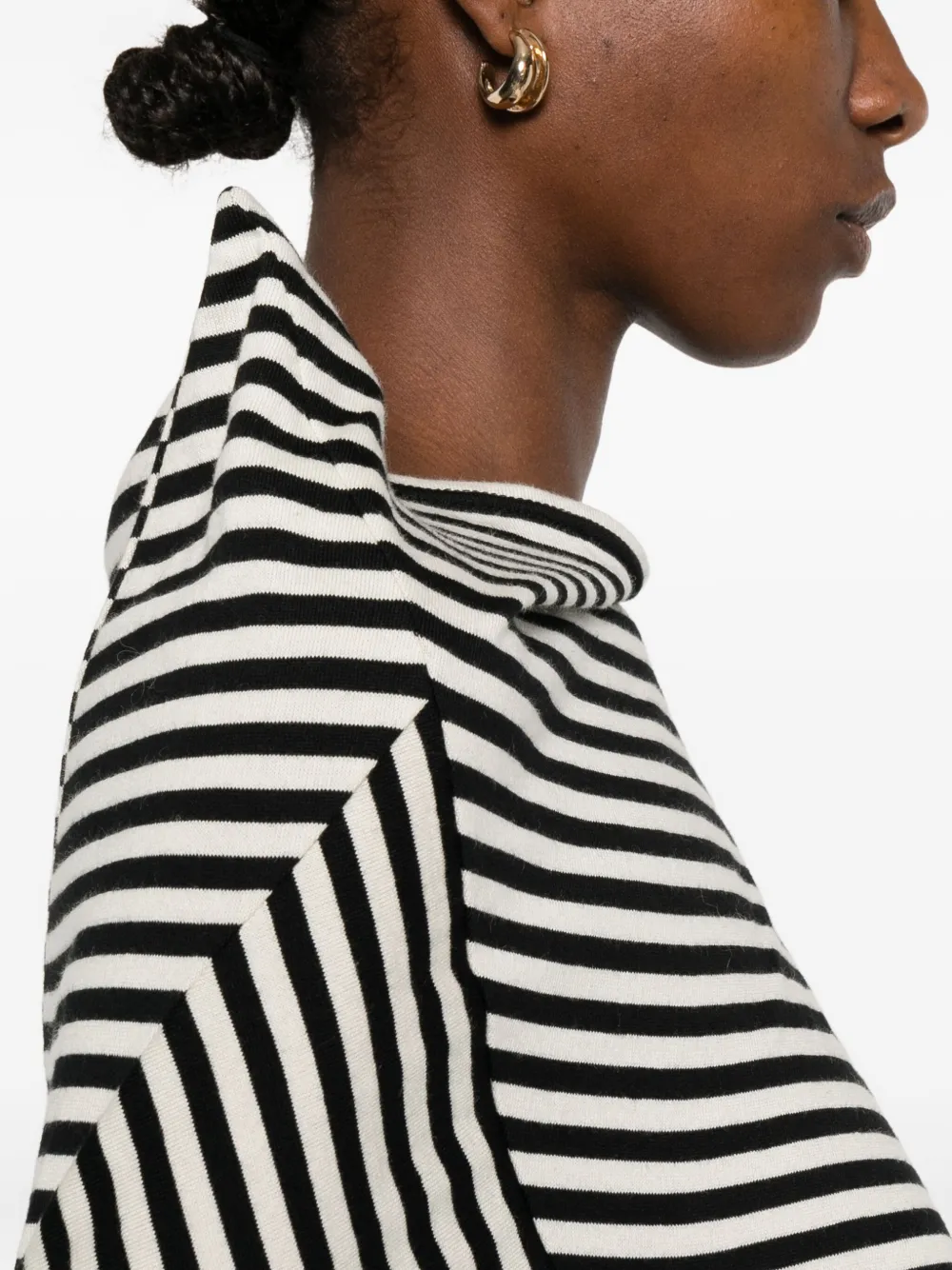 Junya Watanabe Asymmetrical Hem Sweater In Black