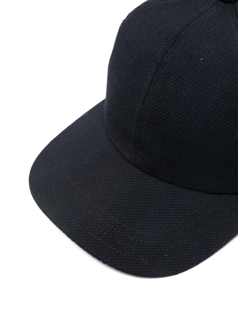 Sunspel Honkbalpet met textuur Blauw