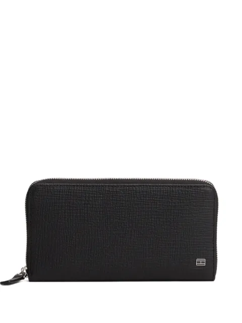Tommy Hilfiger zipped leather wallet
