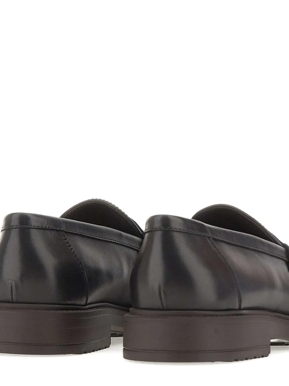 Doucal's Loafers met gewelfde stiksels Bruin