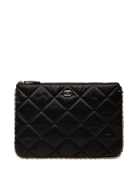 CHANEL Pre-Owned 2019 CC Quilted Satin Chain Around clutch bag