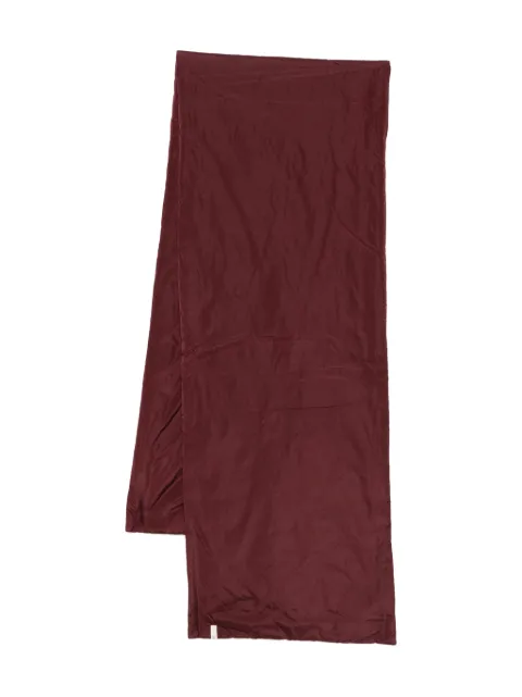 Niu estola capitonada