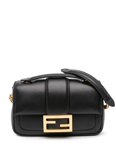 Fendi Pre-Owned 2010-2025 Mini Nappa Apolo Chain Baguette shoulder bag