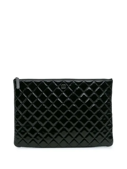 CHANEL Pre-Owned 2014-2015 Large Quilted Patent O Case clutch bag