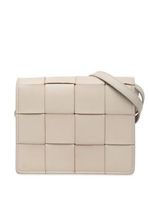 Bottega Veneta Pre-Owned bolsa crossbody Cassette mini de piel de napa en Intrecciato 2012-2025