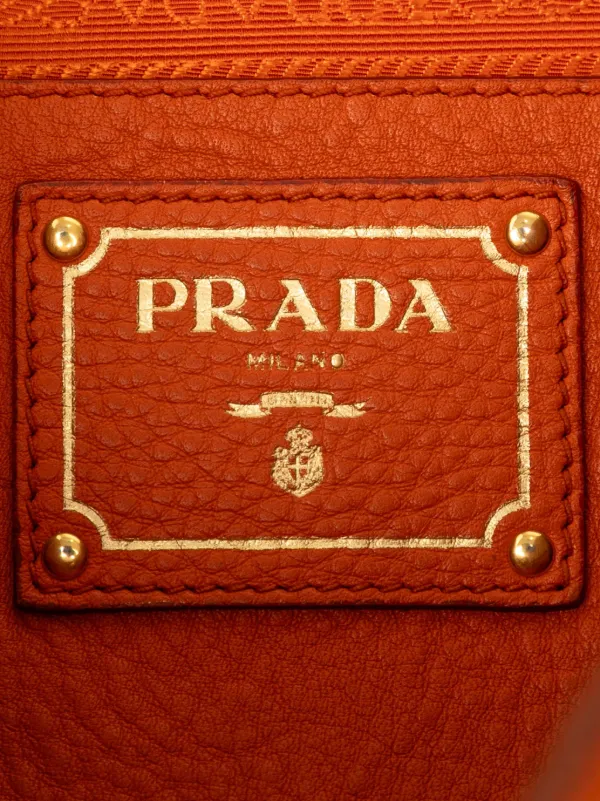 Prada Pre-Owned 2000-2025 Vitello Daino Side Pocket Shoulder Bag