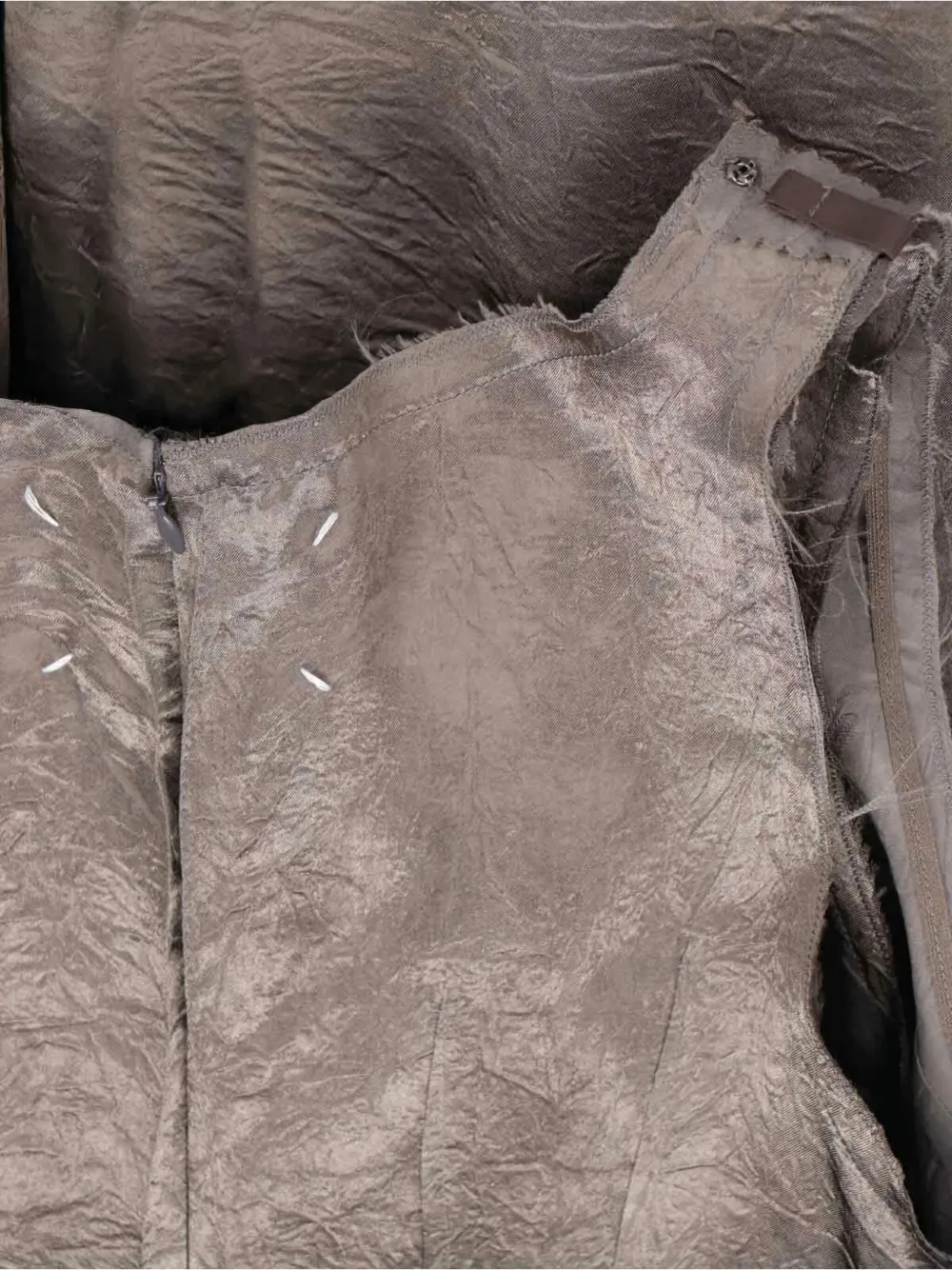 Maison Margiela Midi-jurk met gekreukt effect en vlakken Grijs