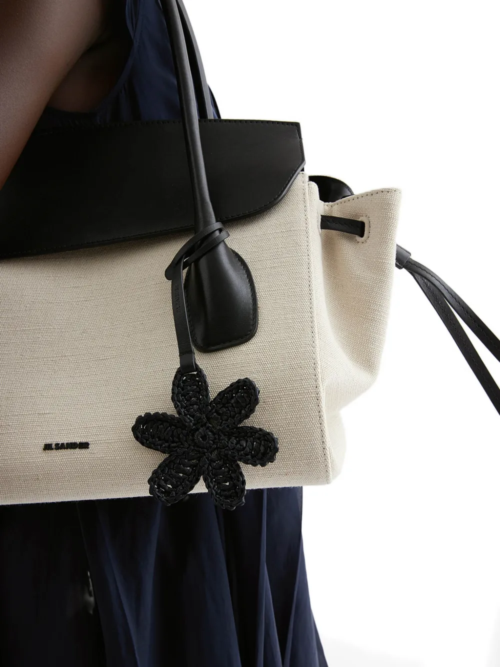 Jil Sander flower bag charm Zwart