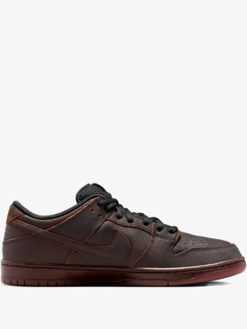 Nike Dunk SB sneakers