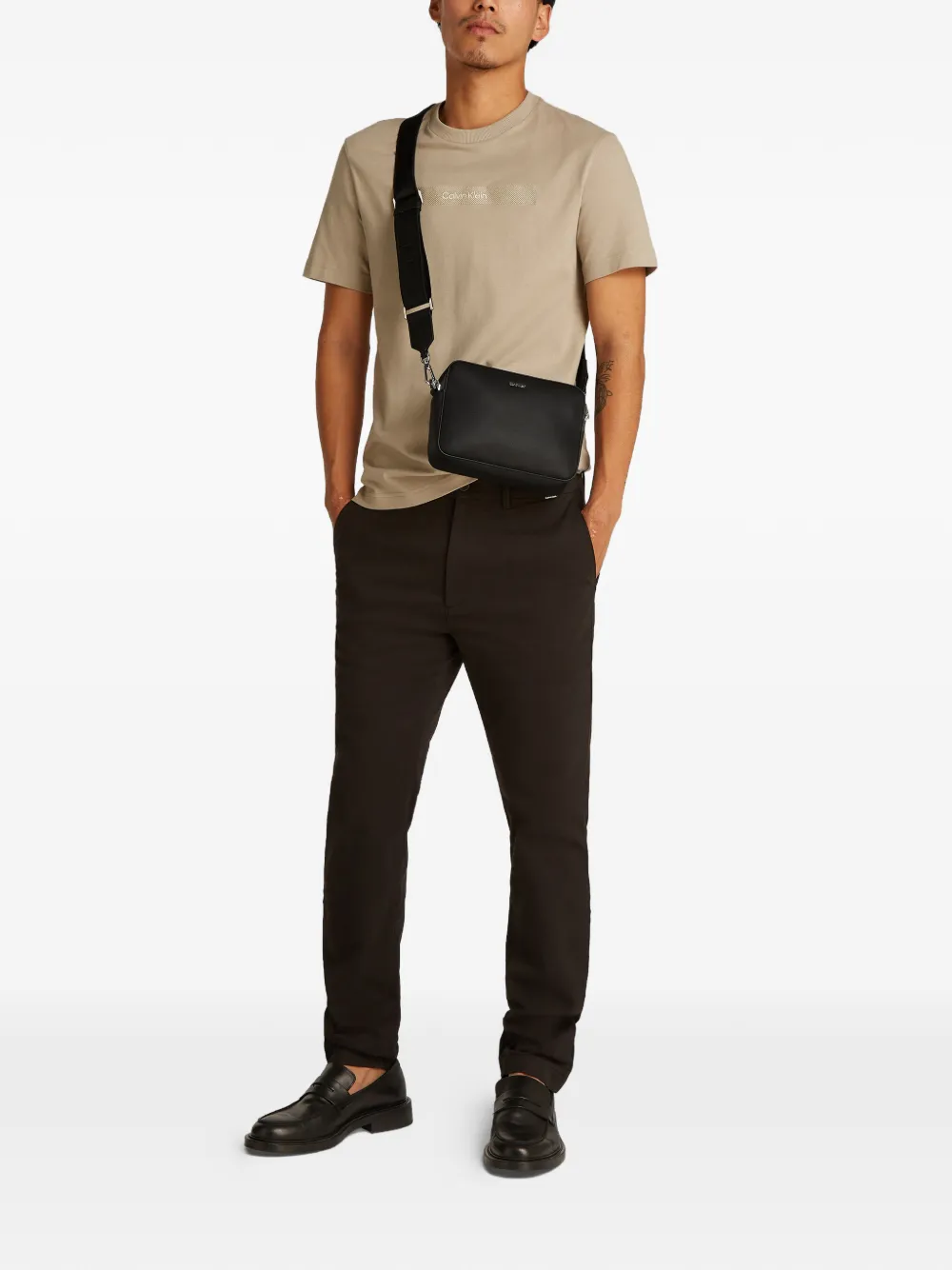 Calvin Klein logo strap shoulder bag - Zwart