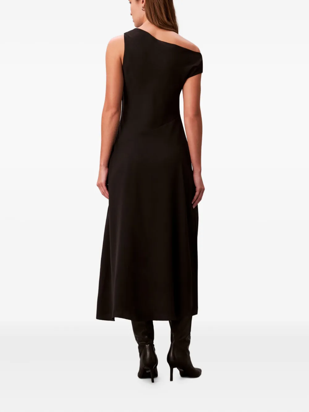 单肩中长连衣裙