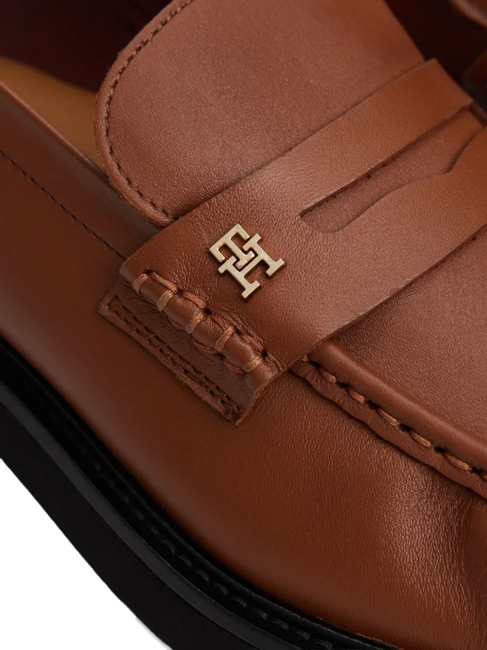 Tommy Hilfiger Logo-plaque Loafers In Brown