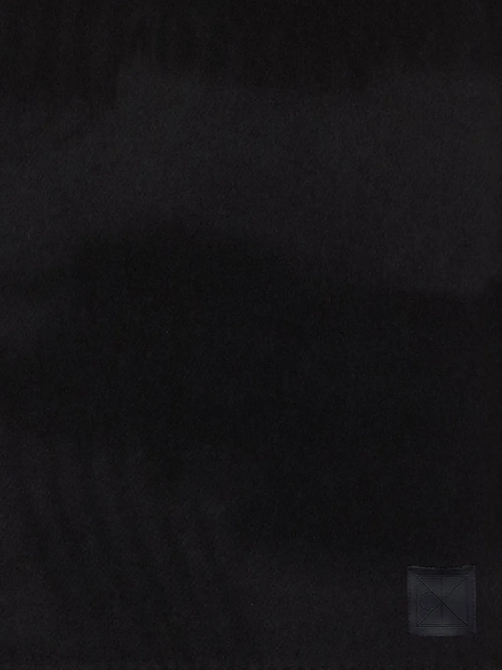 Calvin Klein logo-patch scarf | Image 2