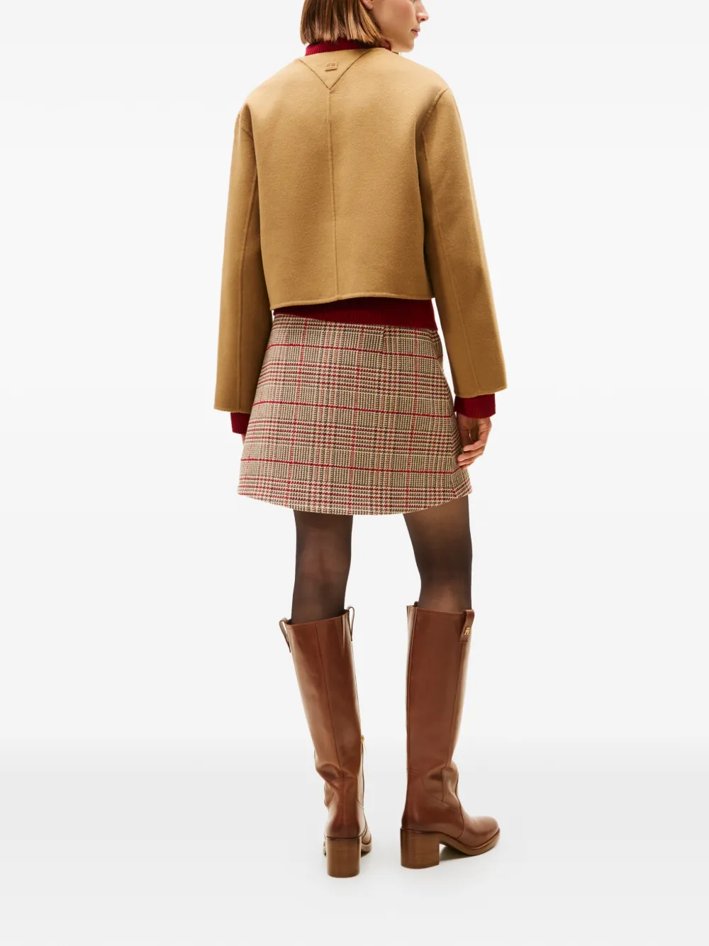 flap-pockets button-fastening jacket