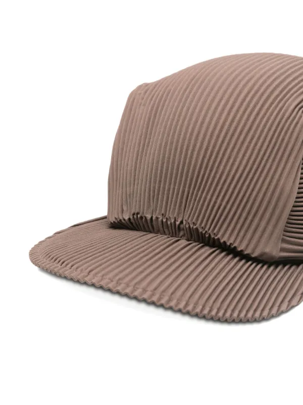 Pleats Please Issey Miyake Pleated Hat | Brown | FARFETCH