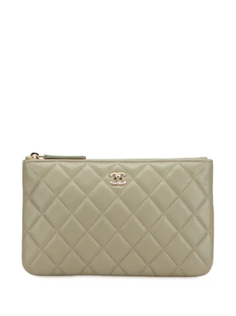 CHANEL Pre-Owned 2021-2025 Small Quilted Lambskin O Case Zip Pouch clutch bag