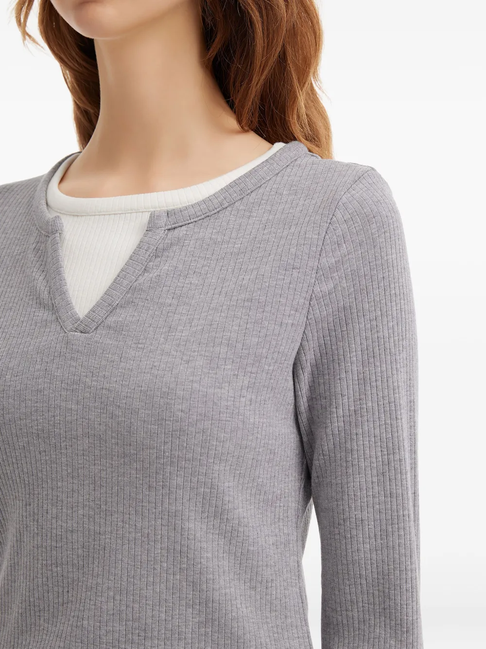 Tout A Coup Round-neck Ribbed Sweater In Gray