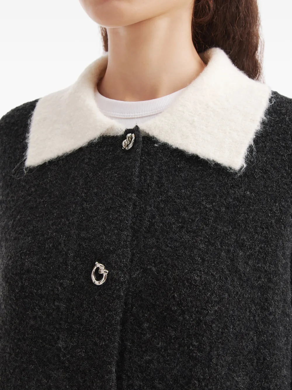 Tout A Coup Collared Patch-pockets Cardigan In Gray