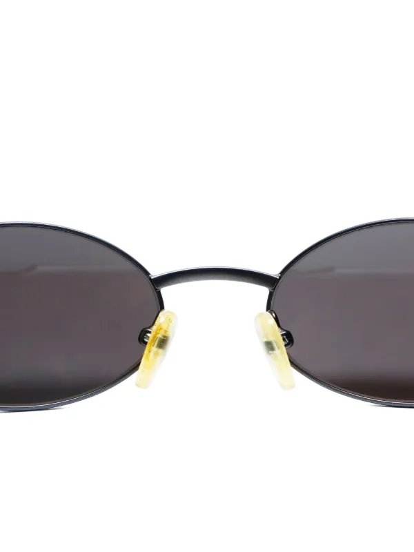 Gucci Pre-Owned 1990-2000s frame-oval Sunglasses Grey FARFETCH SK