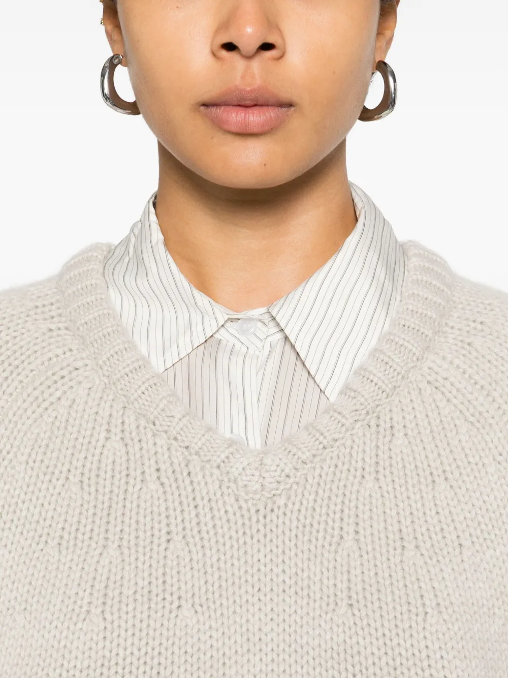 Lisa Yang Oia trui met V-hals Beige