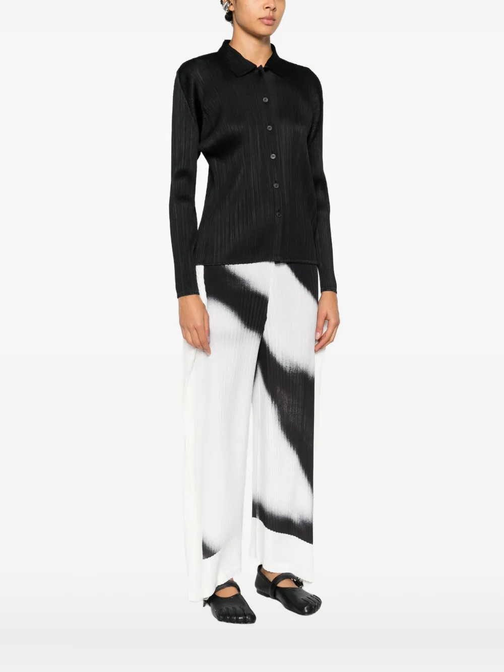 Issey Miyake Basics Button-up Shirt In Black