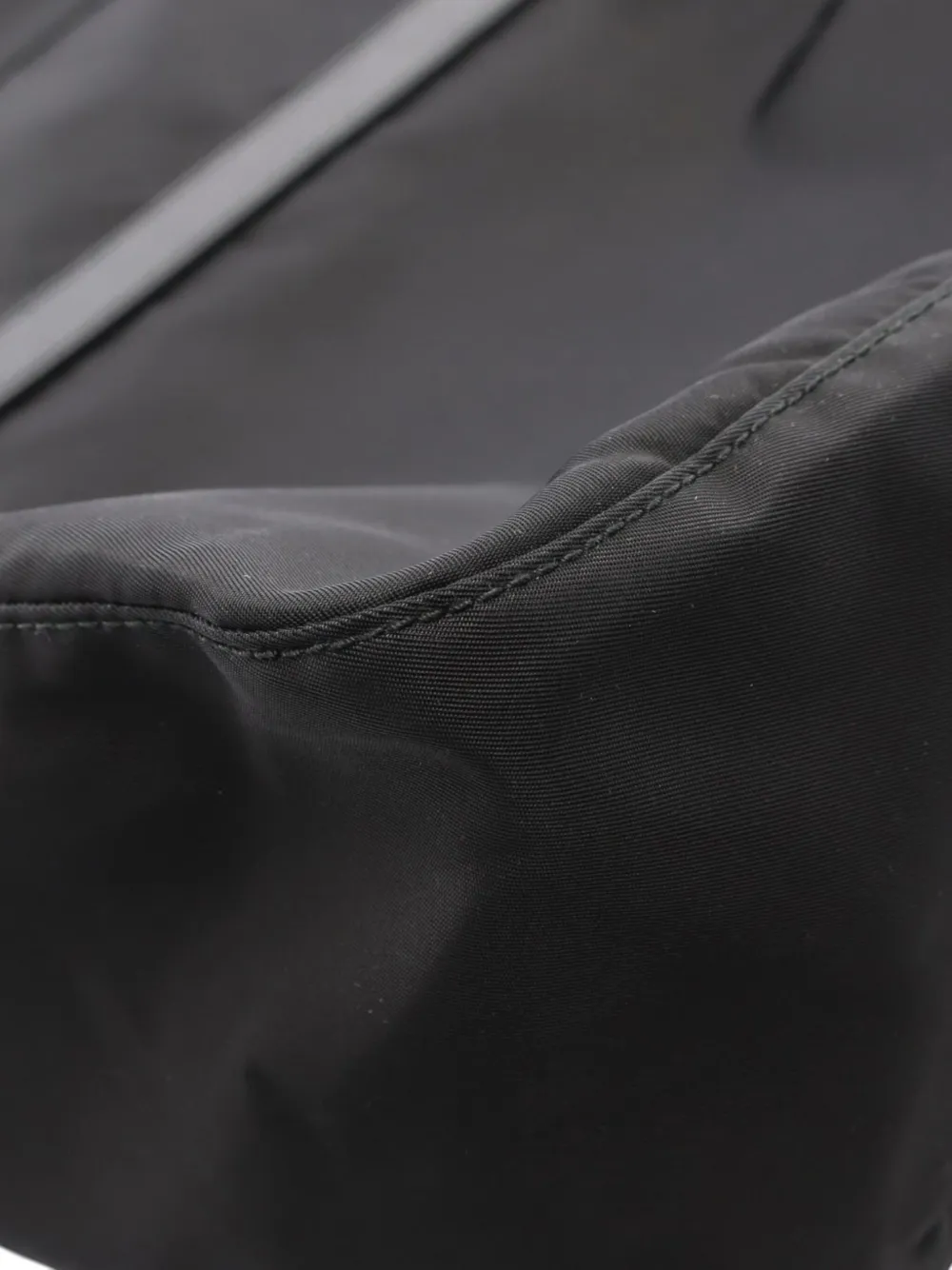 Prada Pre-Owned 2013-2025 테수토 지퍼 더블 버클 메신저 크로스 백 | Pre-Owned | Image 2