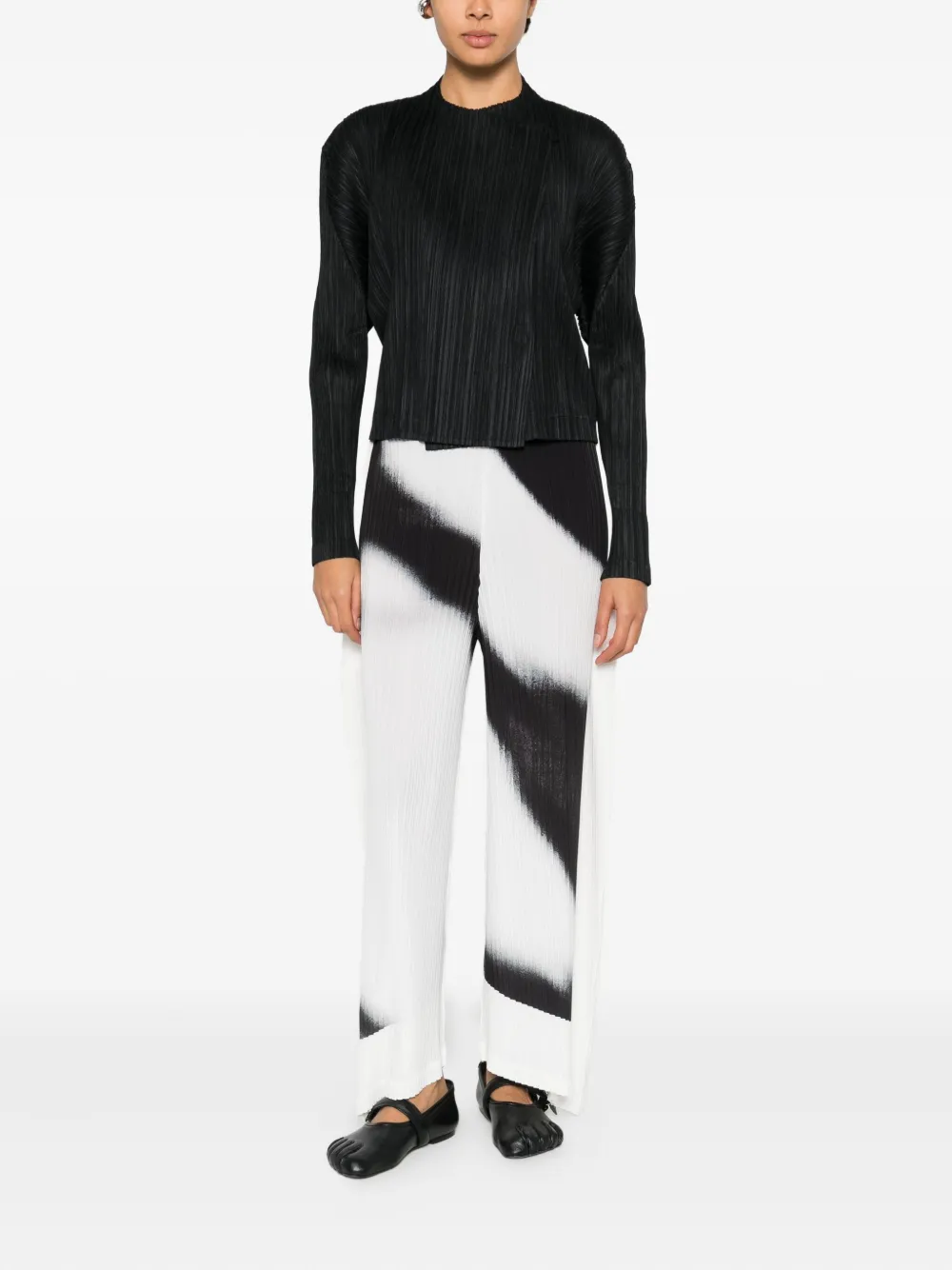 Issey Miyake plissé button jacket | Fitted Jackets | Image 2