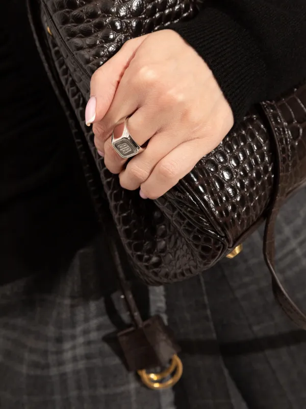 Balenciaga Nano Signet リング | シルバートーン | FARFETCH JP